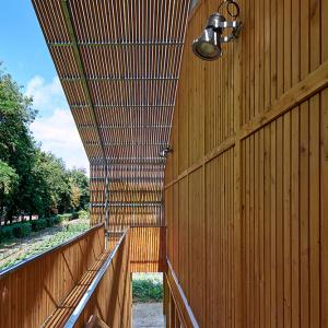 Locaux sociaux et remisage, pépinière de Longchamp, Paris, Atelier Cité Architecture