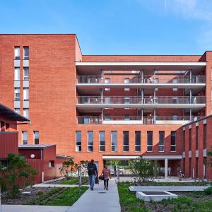 Logements et centre médical, Brétigny-sur-Orge, Essonne, Emmanuelle Colboc architecte