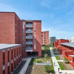 Logements et centre médical, Brétigny-sur-Orge, Essonne, Emmanuelle Colboc architecte