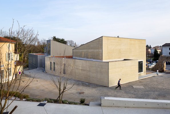 Médiathèque et auditorium, Chaponost, Rhône, Gautier Conquet architecte
