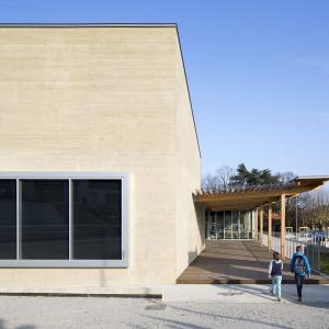 Médiathèque et auditorium, Chaponost, Rhône, Gautier Conquet architecte