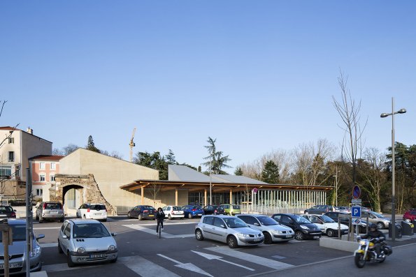 Médiathèque et auditorium, Chaponost, Rhône, Gautier Conquet architecte