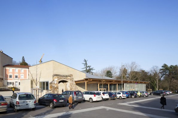 Médiathèque et auditorium, Chaponost, Rhône, Gautier Conquet architecte