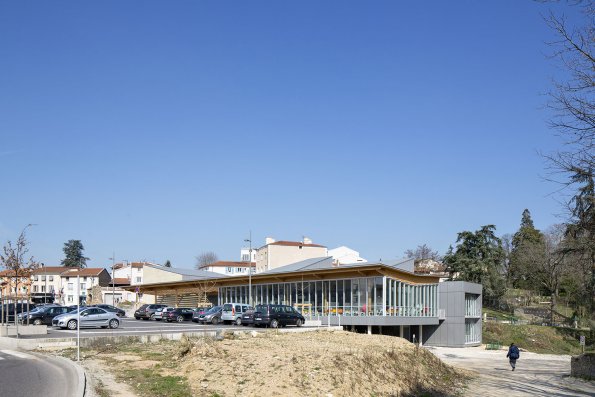 Médiathèque et auditorium, Chaponost, Rhône, Gautier Conquet architecte