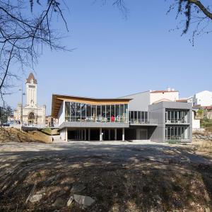 Médiathèque et auditorium, Chaponost, Rhône, Gautier Conquet architecte