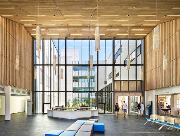 Polyclinique Courlancy, Reims - Bezannes, Jean-Michel Jacquet architecte