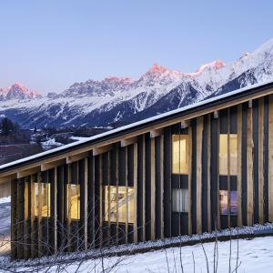 Siège de la société Blue Ice, Les Houches, Haute-Savoie, Kengo Kuma architecte