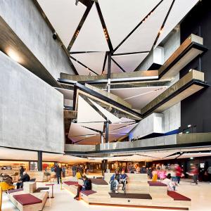 Cinéma UGC, Vélizy II, Vélizy-Villacoublay, Yvelines, Jean-Marc Lalo architecte