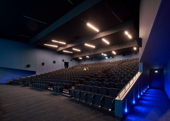 Cinéma UGC, Vélizy II, Vélizy-Villacoublay, Yvelines, Jean-Marc Lalo architecte