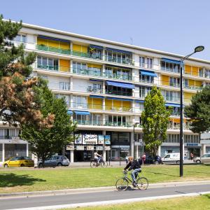 Avenue Foch, secteur reconstruit 