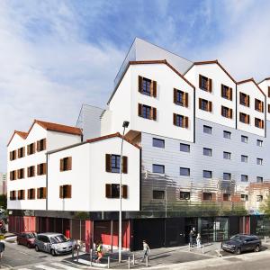 Cité universitaire, Bagnolet, Seine-Saint-Denis, Moatti-Rivière architecte
