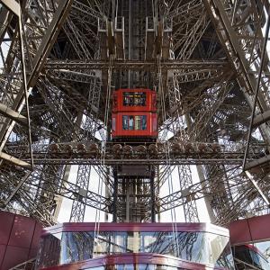 Réaménagement du 1er étage de la Tour Eiffel, Paris 7, Moatti-Rivière architecte