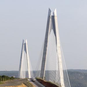 Pont Yavuz Sultan Selim, Istanbul, Michel Virlogeux et Jean-François Klein concepteurs