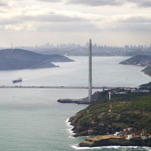 Pont Yavuz Sultan Selim, Istanbul, Michel Virlogeux et Jean-François Klein concepteurs
